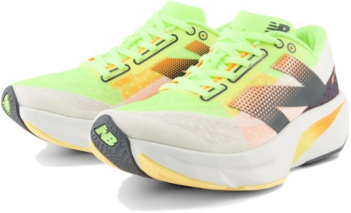 (W) 뉴발란스 퓨얼셀 리벨 v4 '화이트 라임 글로우' WFCXLA4 Lookbook (W) 뉴발란스 퓨얼셀 리벨 v4 '화이트 라임 글로우' WFCXLA4