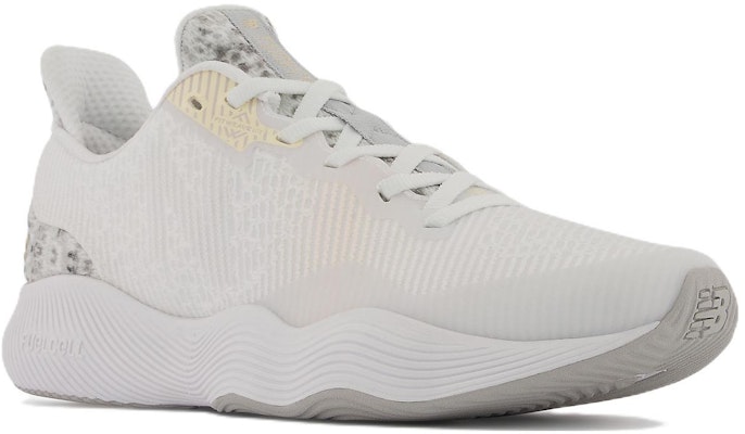 (W) New Balance FuelCell Shift TR 'Putih Light Aluminum' WXSHFTPW Lookbook (W) New Balance FuelCell Shift TR 'Putih Light Aluminum' WXSHFTPW