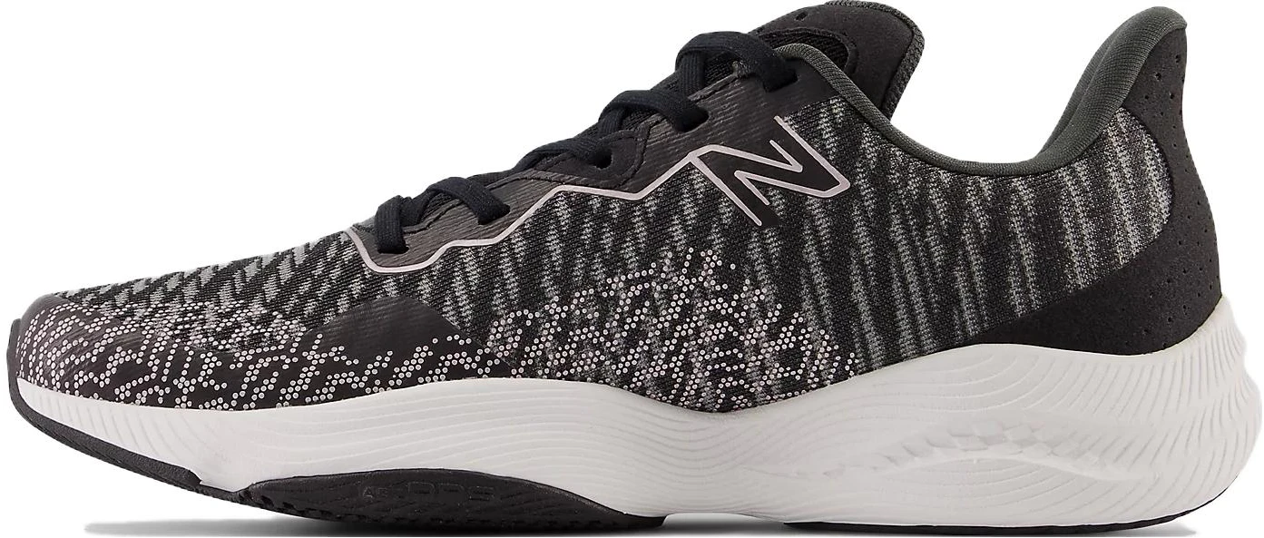 women-new-balance-fuel-cell-shift-tr-v2-grey-white-wxshftk-2