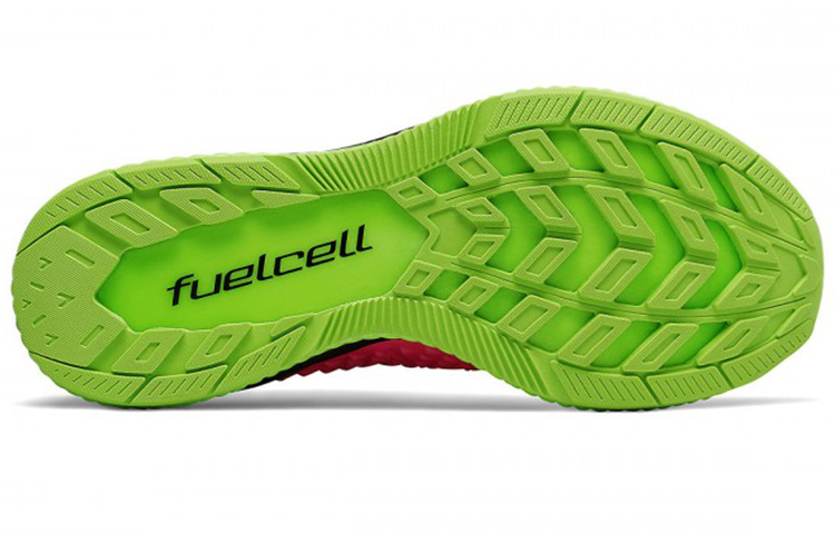 Shop (W) 新百伦 FuelCell 运动鞋 WFLCLLP