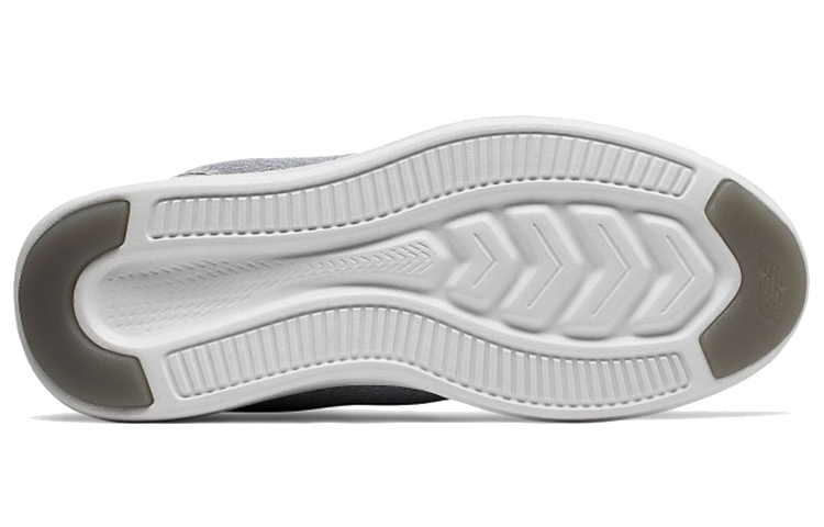 Shop (W) New Balance FuelCore Coast v3 Felpa ''Grigio Bianco'' WCOASLL3
