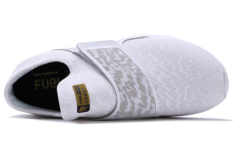 Order (W) New Balance FuelCore Coast v3 Hardloopschoenen WCOASHE3