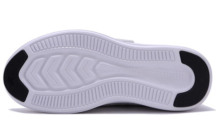 Shop (W) New Balance FuelCore Coast v3 Hardloopschoenen WCOASHE3
