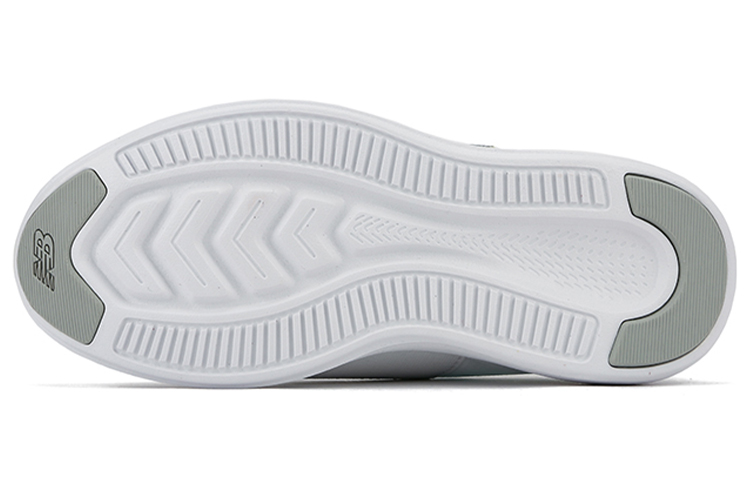 Shop (W) New Balance FuelCore Coast v4 'Putih' WCSTALW4