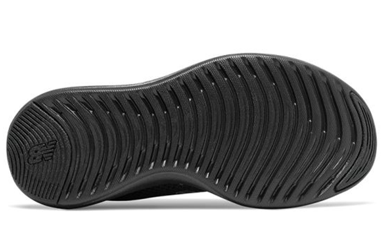 Shop (W) Kasut New Balance FuelCore Coast v5 'Hitam' WCSTLLK5