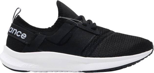 (W) New Balance FuelCore Nergize Wide 'Hitam Putih' WNRGSSB1D Buy (W) New Balance FuelCore Nergize Wide 'Hitam Putih' WNRGSSB1D