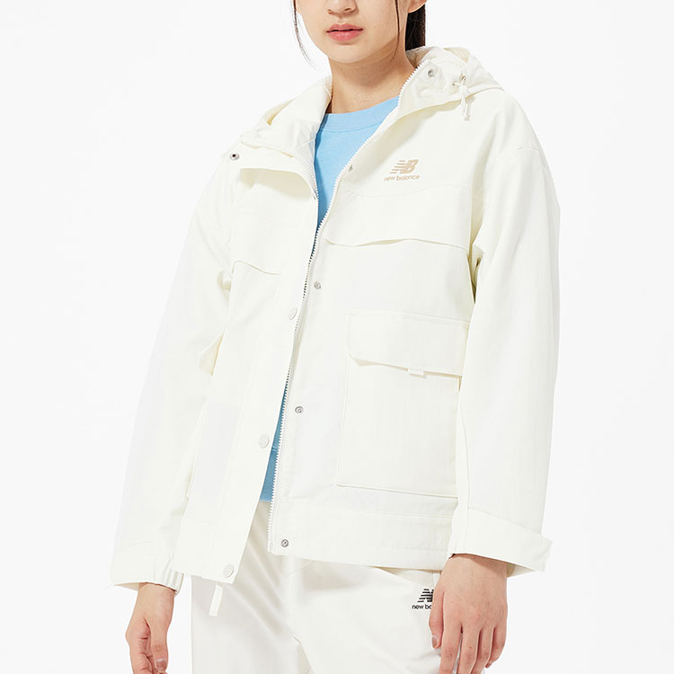 Sizing (W) New Balance FW22 Jaket Hoodie Tenun Off-White AWJ23315-CIC