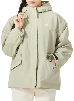 (W) New Balance绿色轻便透气编织跑步夹克 AWJ41305-OVN Shop (W) New Balance绿色轻便透气编织跑步夹克 AWJ41305-OVN