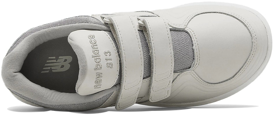 (W) New Balance Hook and Loop 813 'Putih' WW813HGY Lookbook (W) New Balance Hook and Loop 813 'Putih' WW813HGY
