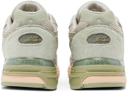 (W) New Balance Joe Freshgoods x 993 Made in USA 'Arte y Rendimiento - Sage' WR993JG1 Details for (W) New Balance Joe Freshgoods x 993 Made in USA 'Arte y Rendimiento - Sage' WR993JG1