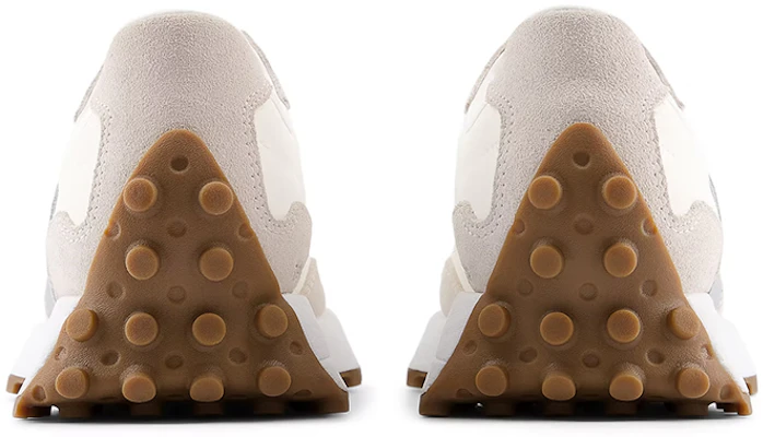 (W) ニューバランス ジョーダン 327 スニーカー W327240 Lookbook (W) ニューバランス ジョーダン 327 スニーカー W327240