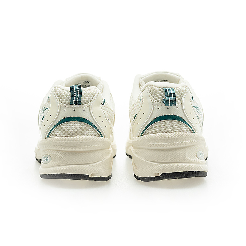 Lookbook (W) 뉴발란스 키즈 레트로 스니커즈 GZ530CH