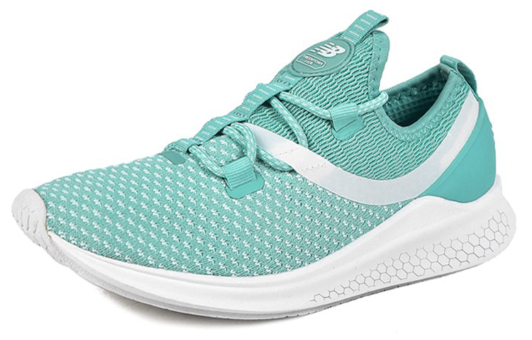 Lookbook (W) New Balance Lazr Série Baskets ''Vert'' WLAZRSM