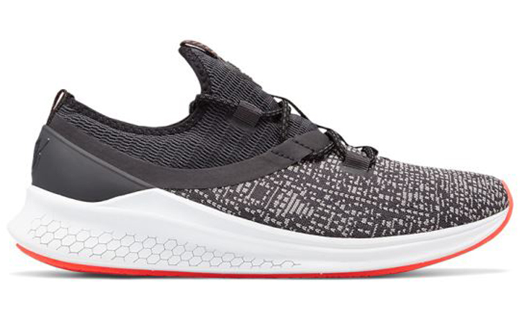 Order (W) Sepatu New Balance Lazr Hitam/Putih WLAZRMT