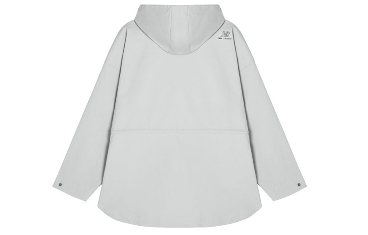 Lookbook (W) New Balance標誌織布連帽外套 淺灰色 AWJ11383-OGR