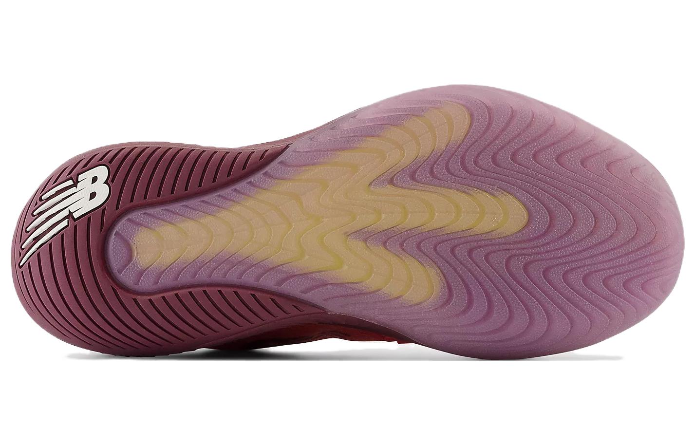 Purchase (W) New Balance Rendah 'Kasut Tenis Merah' WCH996U5