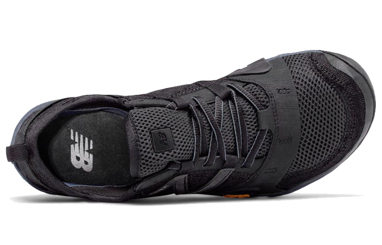 Lookbook (W) ニューバランス ミニマス 10v1 黒/青 WT10SB