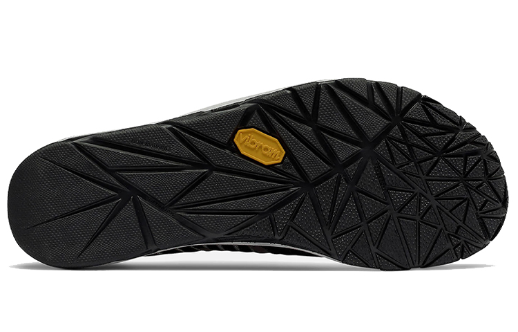 Shop (W) ニューバランス ミニマス 20v7 トレーナー WX20BP7