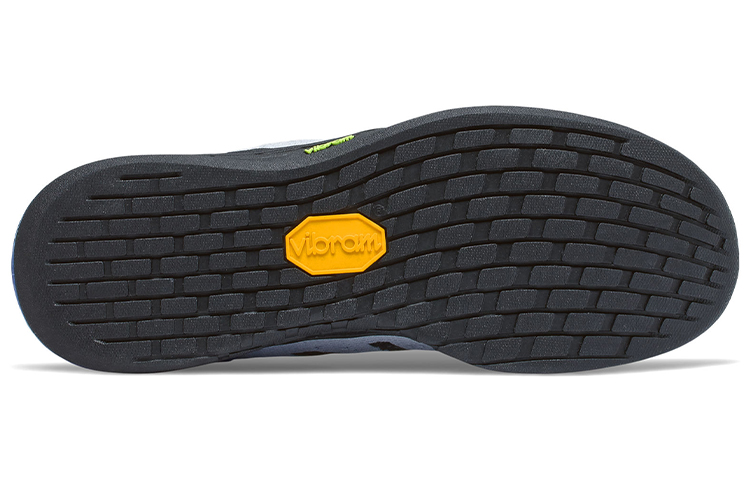 Shop (W) New Balance Minimus Prevail 'Gris Azul Negro' WXMPRG1