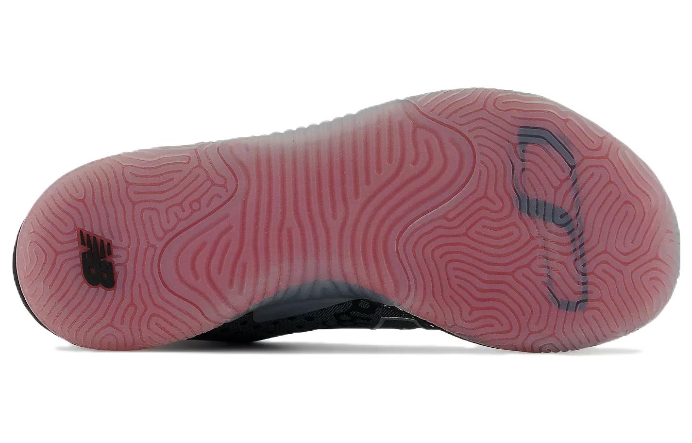 Purchase (W) New Balance Minimus TR ''Rot Schwarz Team'' WXMTRCS1