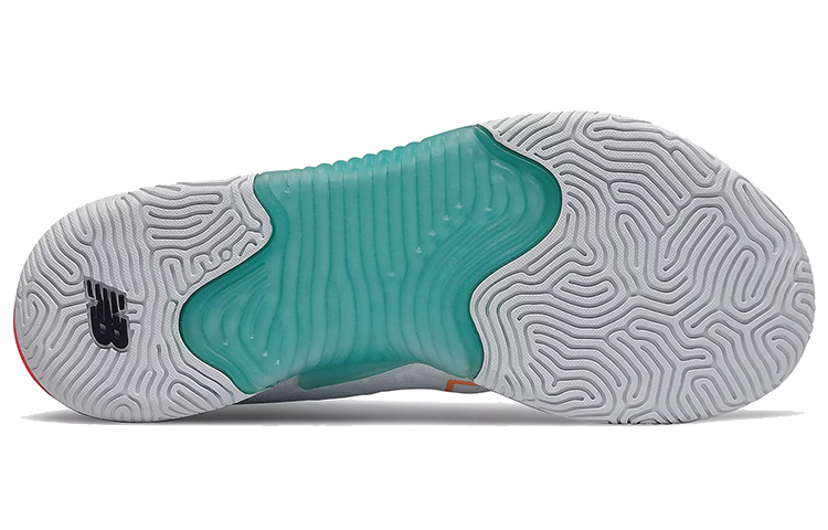 Shop (W) New Balance Minimus TR 'Putih Arctic Fox' WXMTRLW1