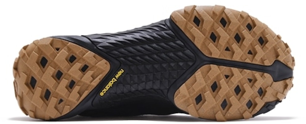 (W) New Balance Minimus Trail 'Hitam' WTM10LK1-D Shop (W) New Balance Minimus Trail 'Hitam' WTM10LK1-D