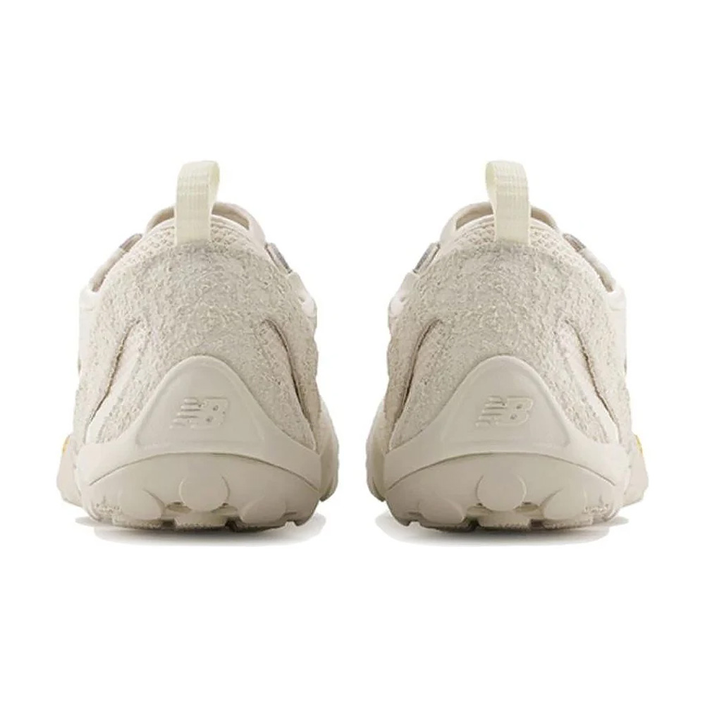 Lookbook New Balance MT10O Minimus 越野跑鞋 橘色. MT10OAA