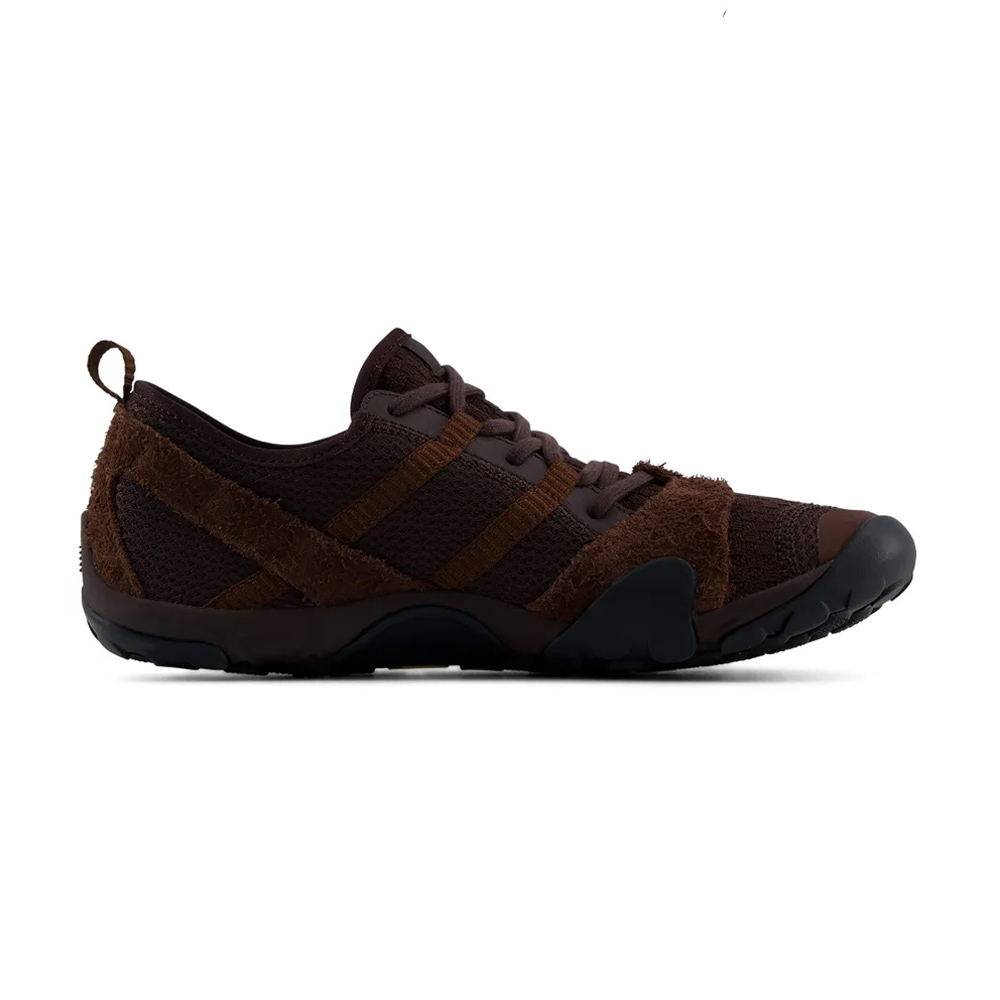 Shop New Balance MT10O 極小化越野跑鞋 MT10O3XB