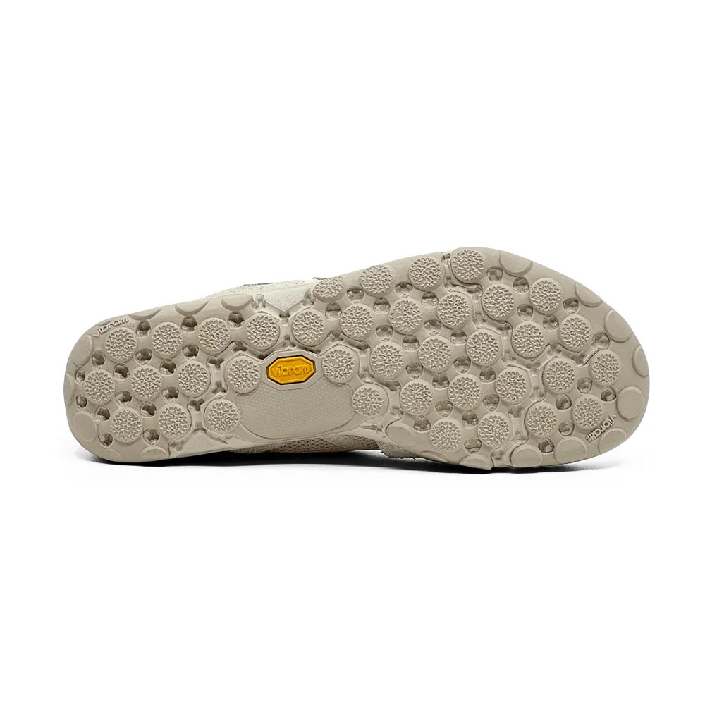 Purchase New Balance MT10O Minimus 越野跑鞋 橘色. MT10OAA