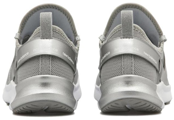 (W) Zapatillas New Balance Nergize Low-Top para Correr Gris/'Plata'. WNRGSLW Lookbook (W) Zapatillas New Balance Nergize Low-Top para Correr Gris/'Plata'. WNRGSLW