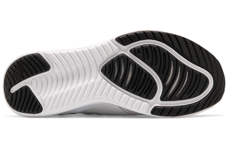 Shop (W) ニューバランス Nergize Sport ロゴプリント (ホワイト) WNRGSWK1