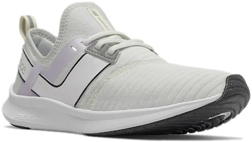 (W) ニューバランス エナジャイズ スポーツ "雲"(くも) WNRGSWT1 Lookbook (W) ニューバランス エナジャイズ スポーツ "雲"(くも) WNRGSWT1