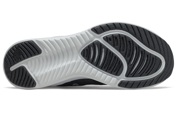 Shop (W) ニューバランス Nergize v2 ブラック/ホワイト WNRGPK2