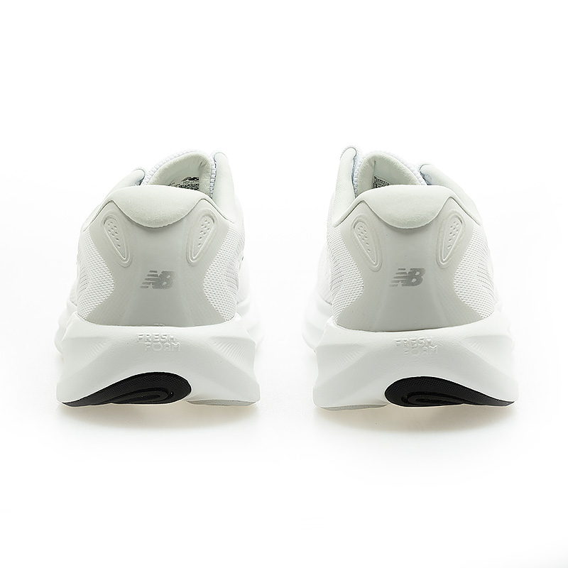 Lookbook (W) 新百伦耐克空军1代''07 白色 W680418