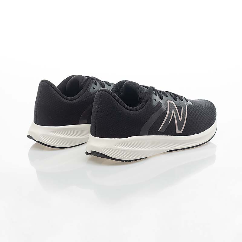 Lookbook (W) 新百伦 Nike Waffle One Low ''Phantom'' 黑色简约运动鞋 W413BJ2