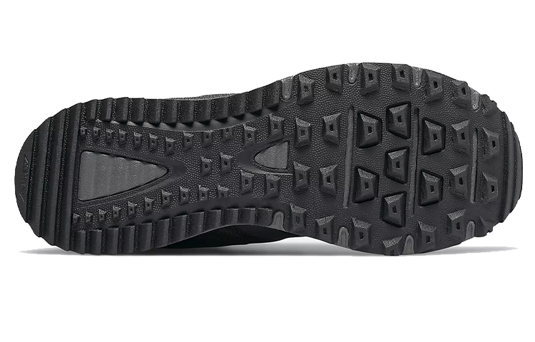 Shop 紐巴倫 NB NITREL V3 運動減震透氣低幫跑步鞋 女款 黑灰色