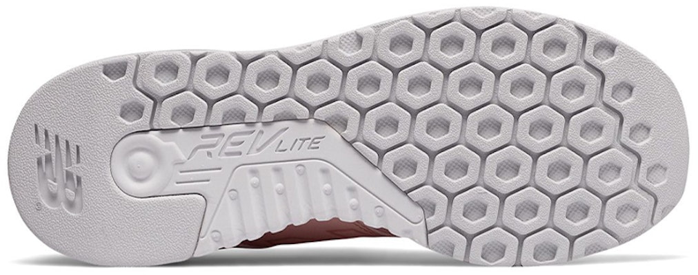 New Balance NB 247 低筒 跑步鞋 女款 粉紅色 Shop New Balance NB 247 低筒 跑步鞋 女款 粉紅色