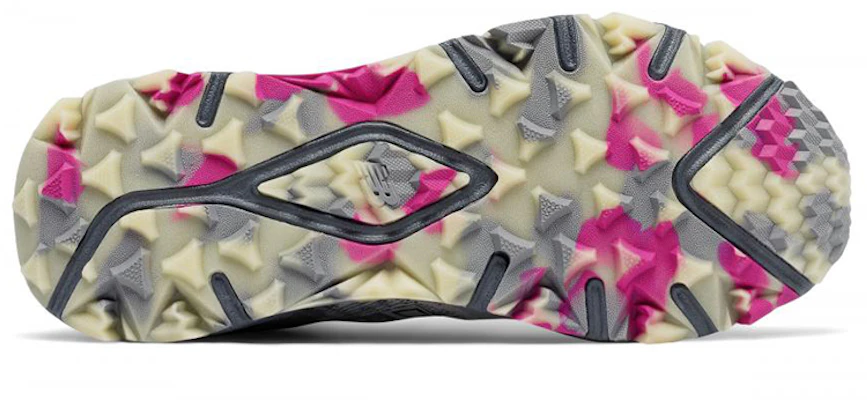 (W) New Balance Reflective 690 v2 ''Gris Rose'' WT690LP2 Shop (W) New Balance Reflective 690 v2 ''Gris Rose'' WT690LP2