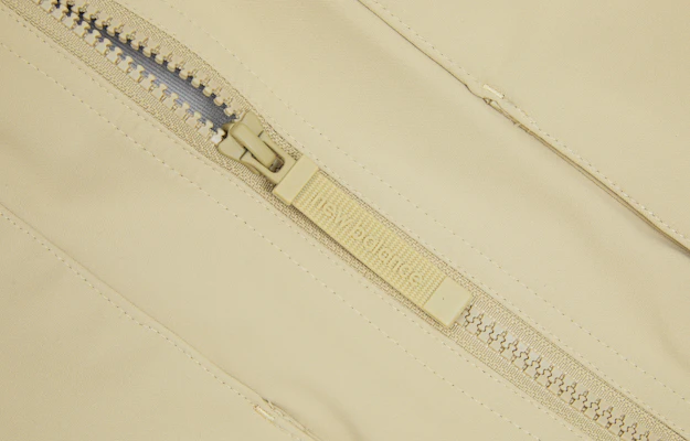 (W) New Balance 復古多功能外套可拆腰帶 - 深卡其 NAE35112-DB 1