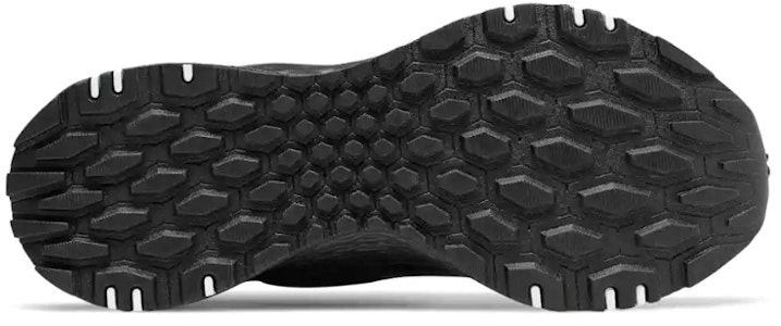 New Balance Fresh Foam Roav Trail 黑色 女款 B款式 Purchase New Balance Fresh Foam Roav Trail 黑色 女款 B款式