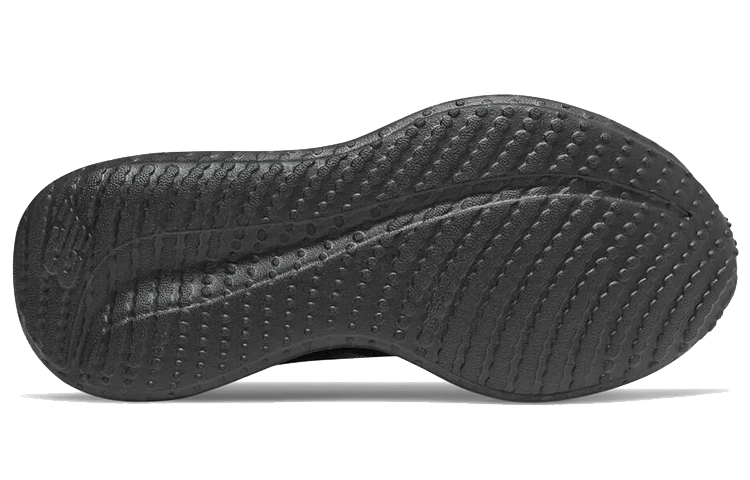 Shop (W) New Balance Ryval ''Zwart'' WRYVLRK1
