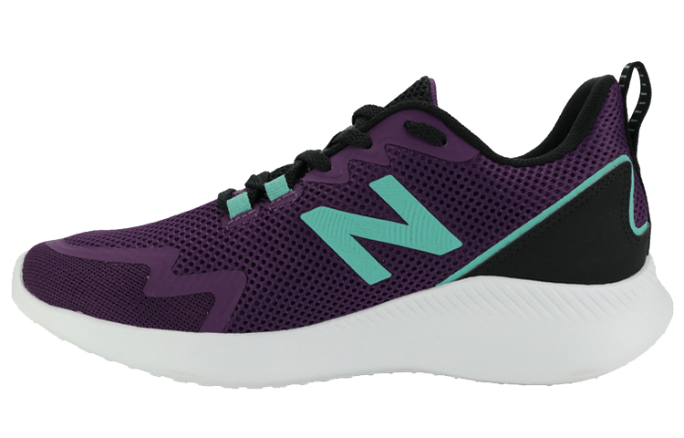 (Women) New Balance Ryval Sneakers /Purple 'Black' WRYVLCW1