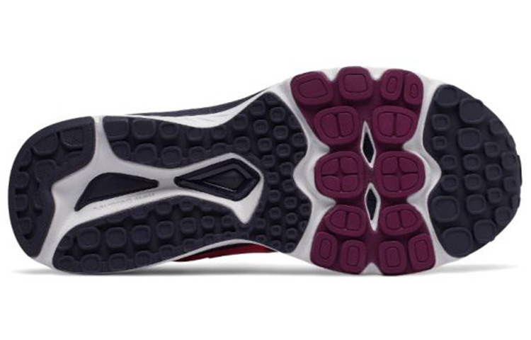 Shop New Balance Solvi v1 紅色 女款