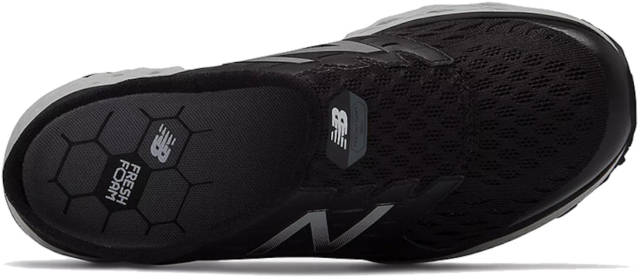 (W) New Balance Sport Slip 900 'Hitam Kelabu' WA900BK Lookbook (W) New Balance Sport Slip 900 'Hitam Kelabu' WA900BK