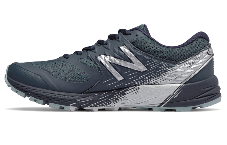 (Women) New Balance Summit Q.O.M. GTX B-Wide Navy WTSKOMGT