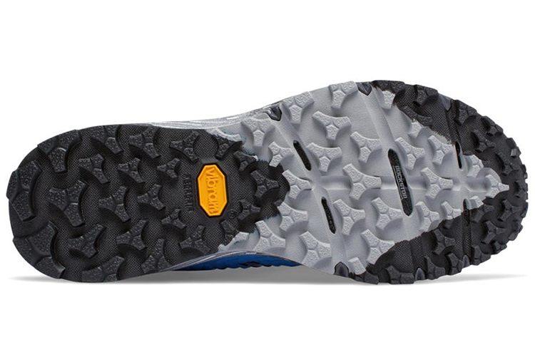 Shop (W) New Balance Summit Q.O.M. Trail Warna Hitam Abu-Abu Biru WTSKOMBW