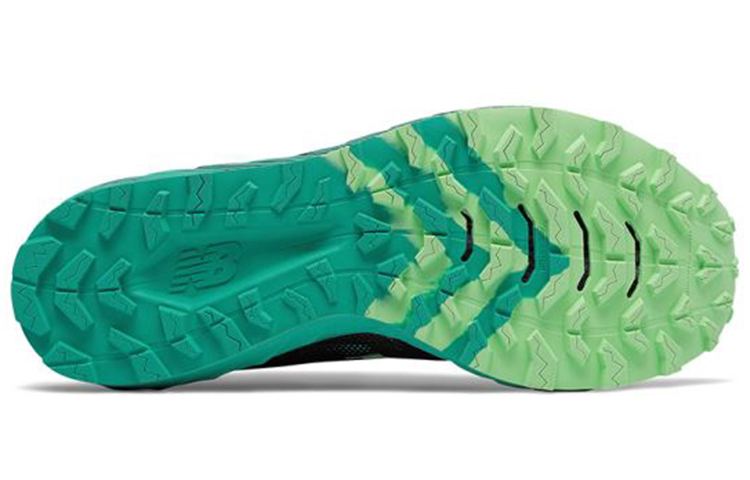 Shop (W) New Balance Summit Unknown ''Schwarz Grün'' WTUNKNT