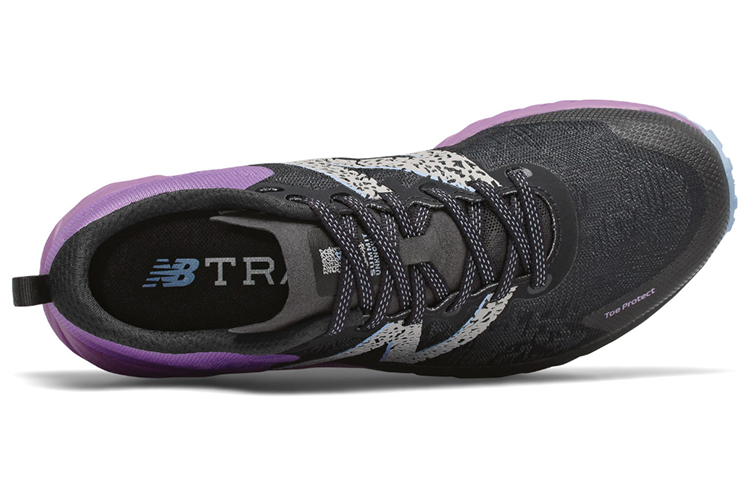 Lookbook (W) New Balance Summit Unknown Hitam/Ungu WTUNKNP2