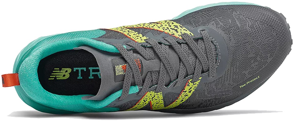 (W) ニューバランス サミットV2 青/灰 WTUNKNT2 Lookbook (W) ニューバランス サミットV2 青/灰 WTUNKNT2