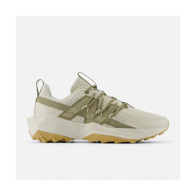 (W) NB Tektrel White Trail Running Shoes White color